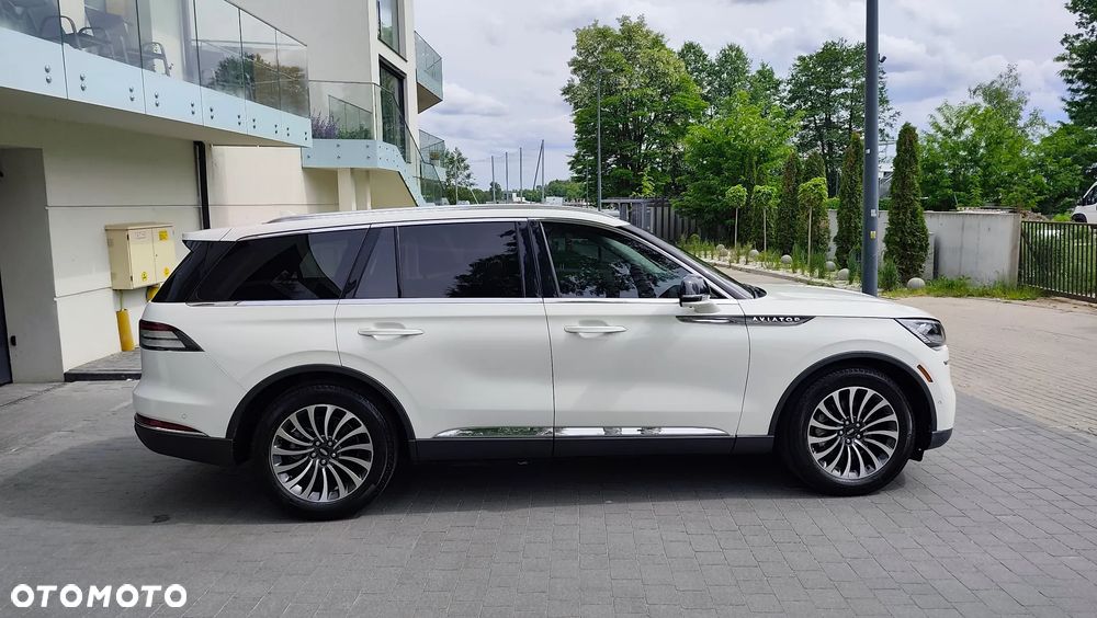 Lincoln Aviator - 8