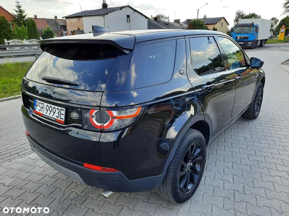 Land Rover Discovery Sport TD4 Sky View - 6
