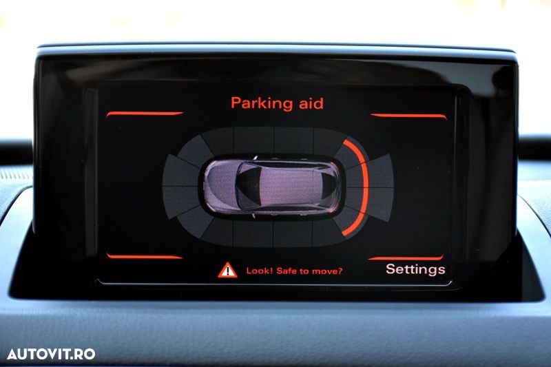 Audi Q3 2.0 TDI Quattro Stronic - 9