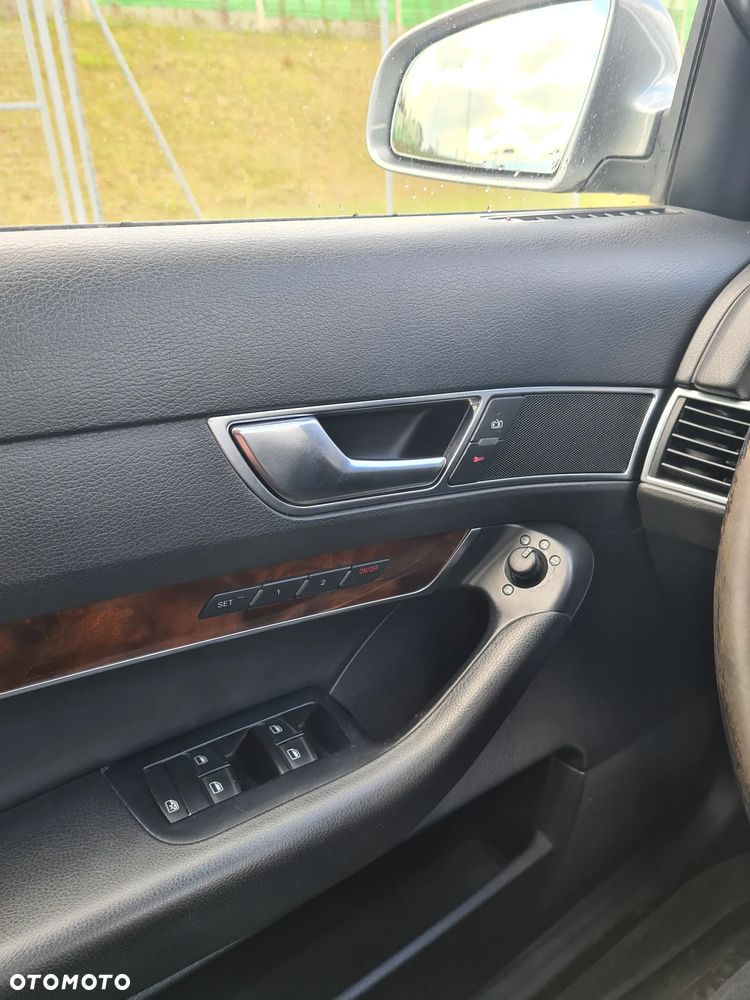 Audi A6 Avant 3.0 TDI DPF quattro tiptronic - 11