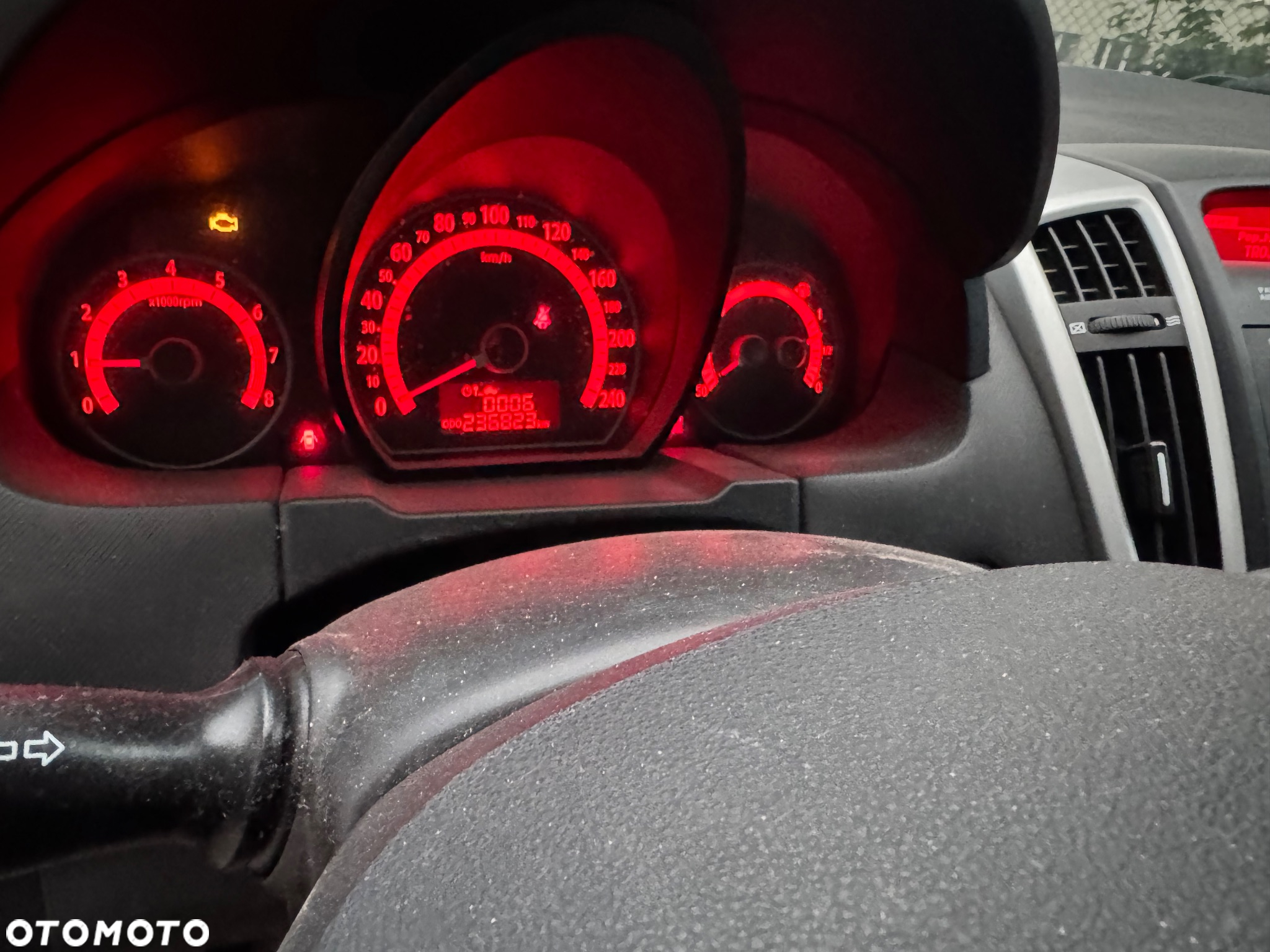 Kia Ceed - 12