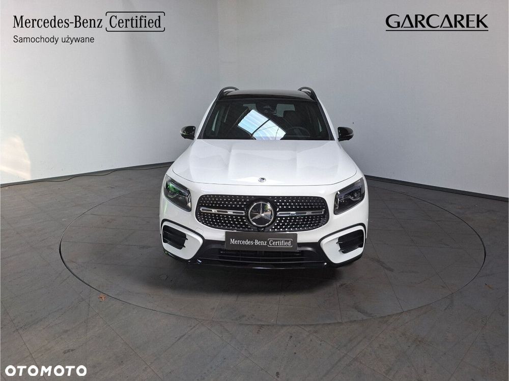 Mercedes-Benz GLB - 7