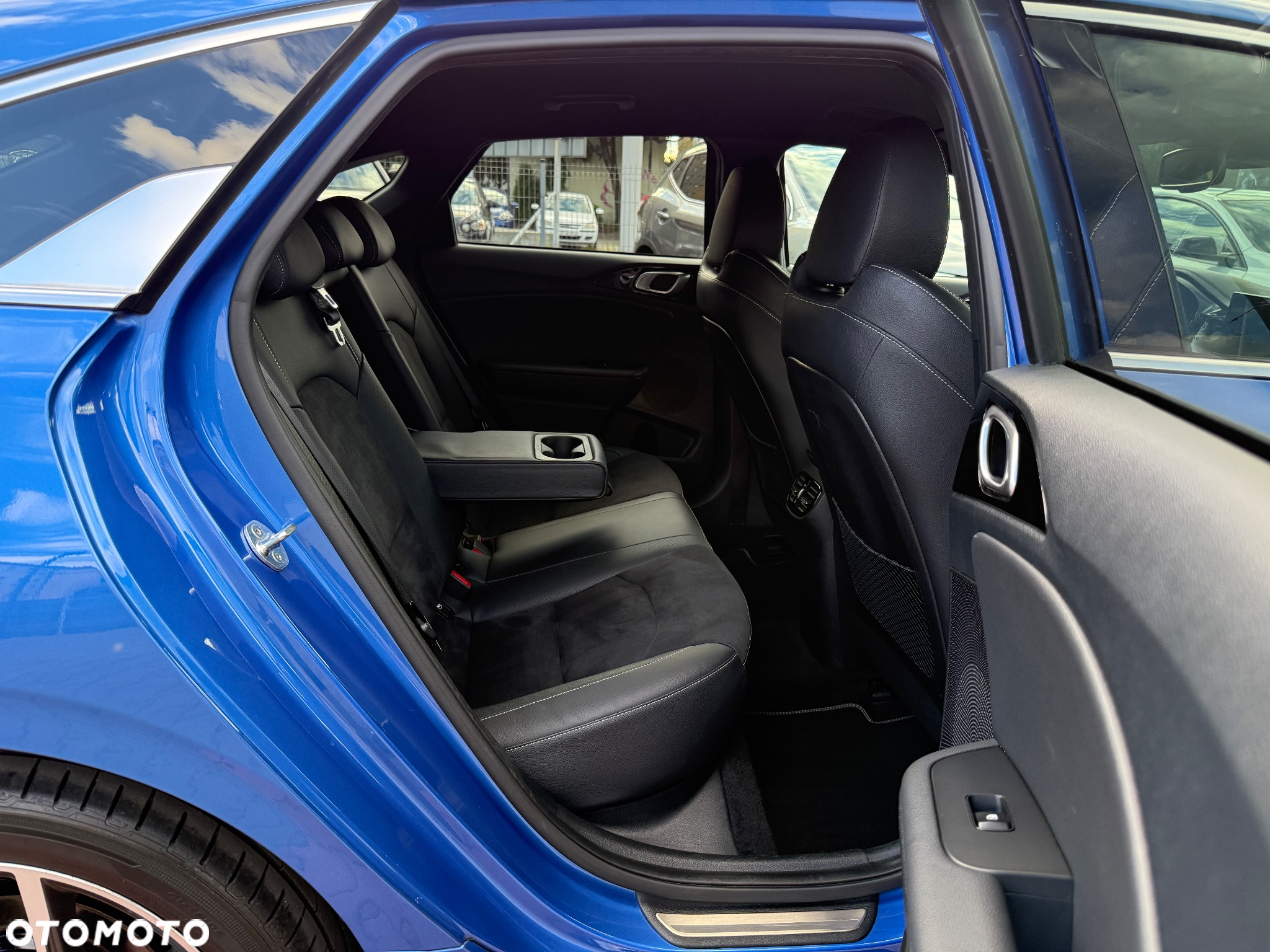 Kia ProCeed 1.6 CRDi GT Line DCT - 33