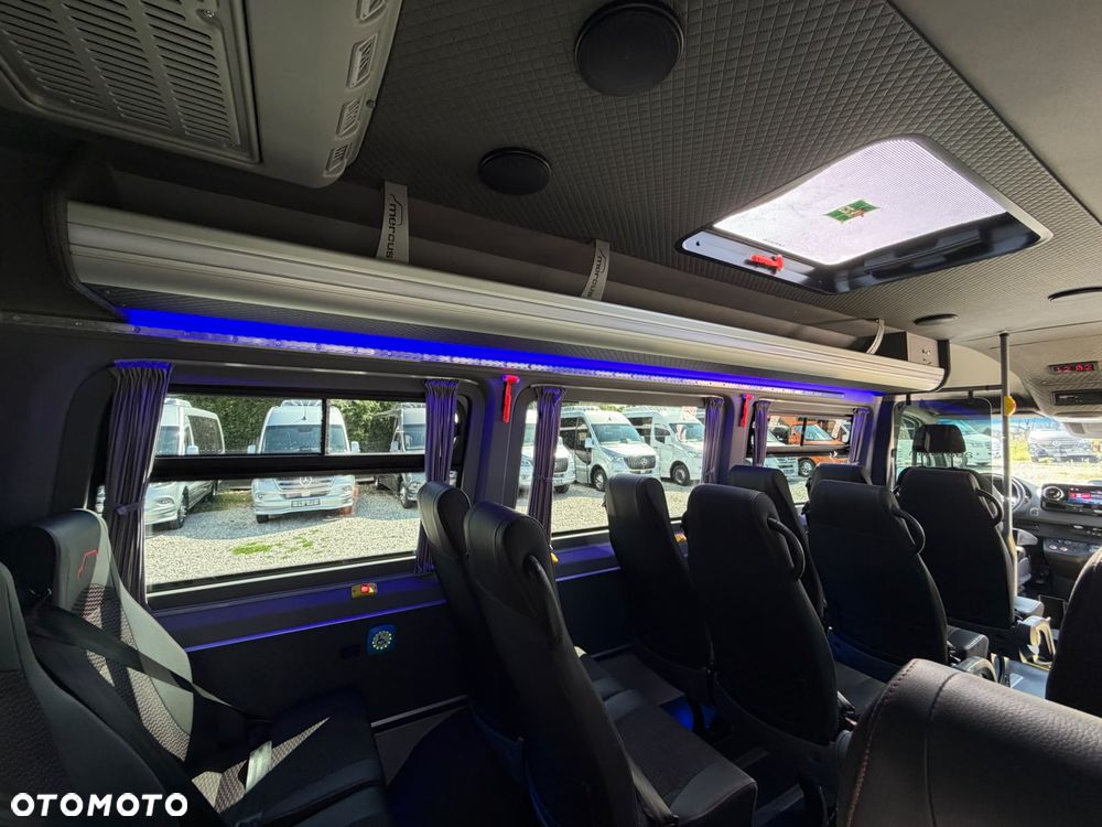 Mercedes-Benz eSprinter - 19