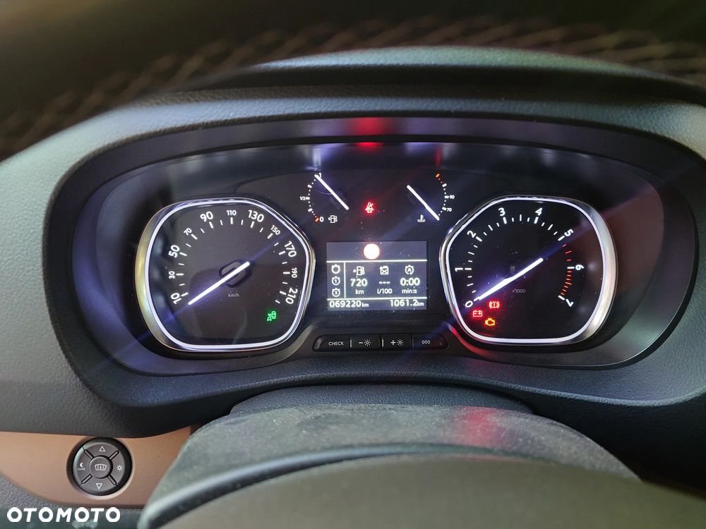 Toyota Proace Verso - 2