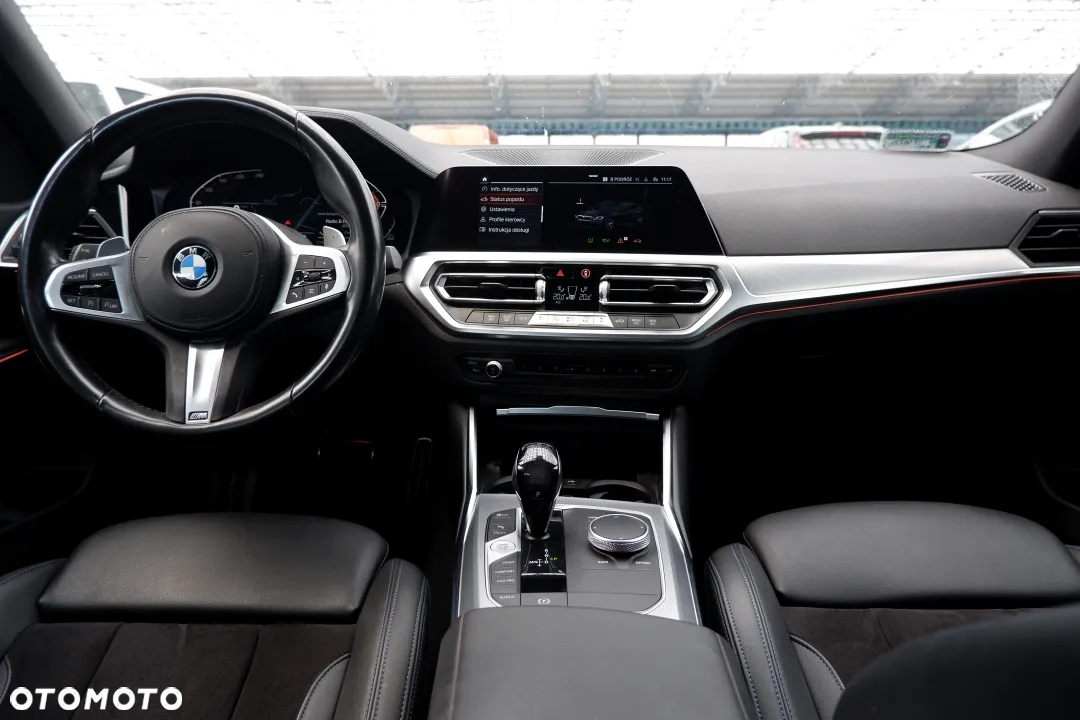 BMW Seria 3 320i xDrive M Sport sport - 4