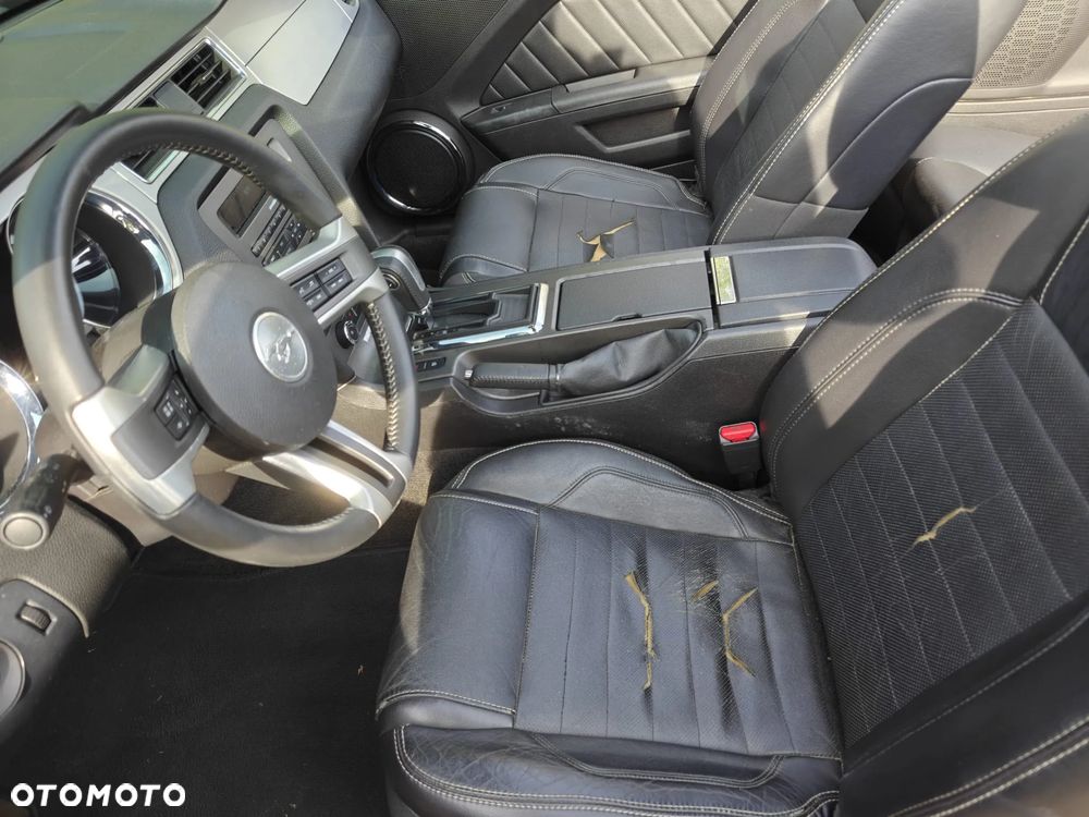Ford Mustang 3.7 V6 Premium - 9