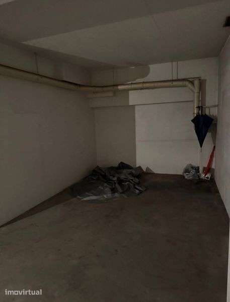 ARRENDO garagem box Vila do Conde - Grande imagem: 5/5