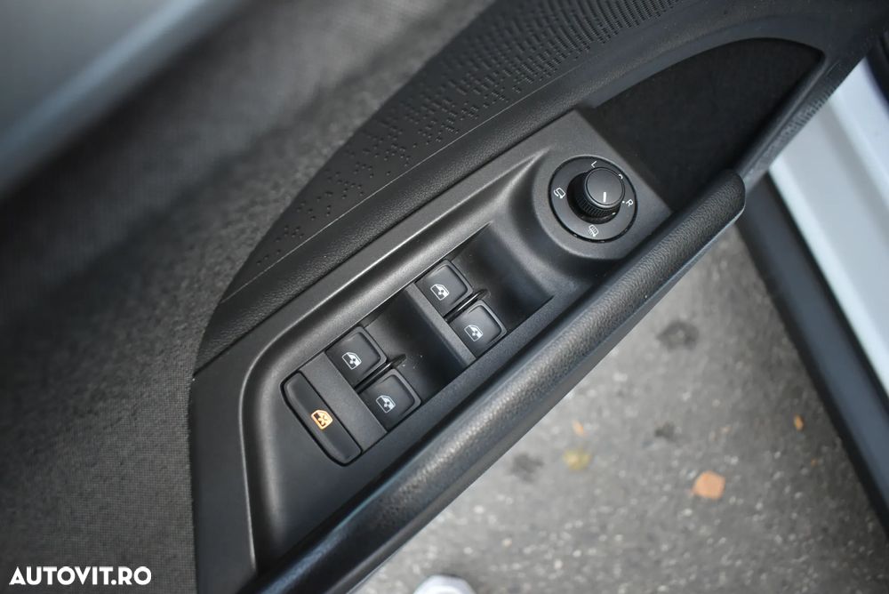 Skoda Enyaq iV Electric 80 - 12