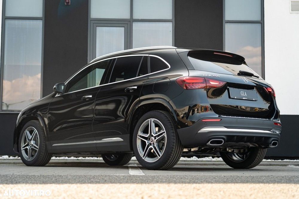 Mercedes-Benz GLA 250 4MATIC Aut. - 4