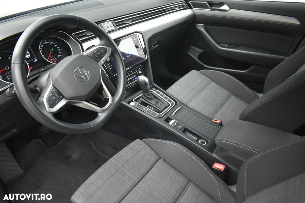 Volkswagen Passat 2.0 TDI DSG Comfortline - 7
