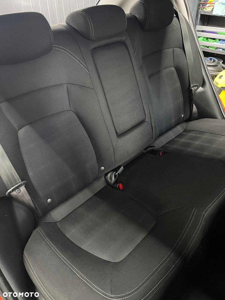Kia Sportage - 32