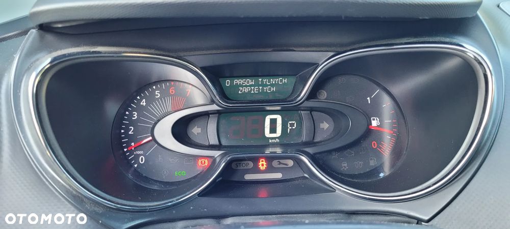Renault Captur - 6