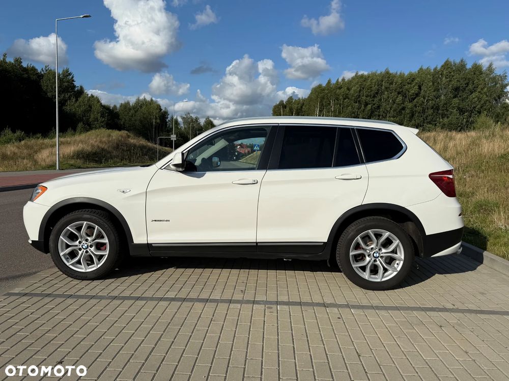 BMW X3 xDrive28i - 18