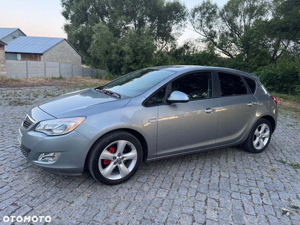 Opel Astra 1.6 Color Edition - 10