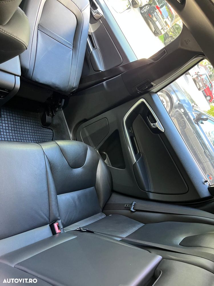 Volvo XC 60 D4 Geartronic Summum - 10