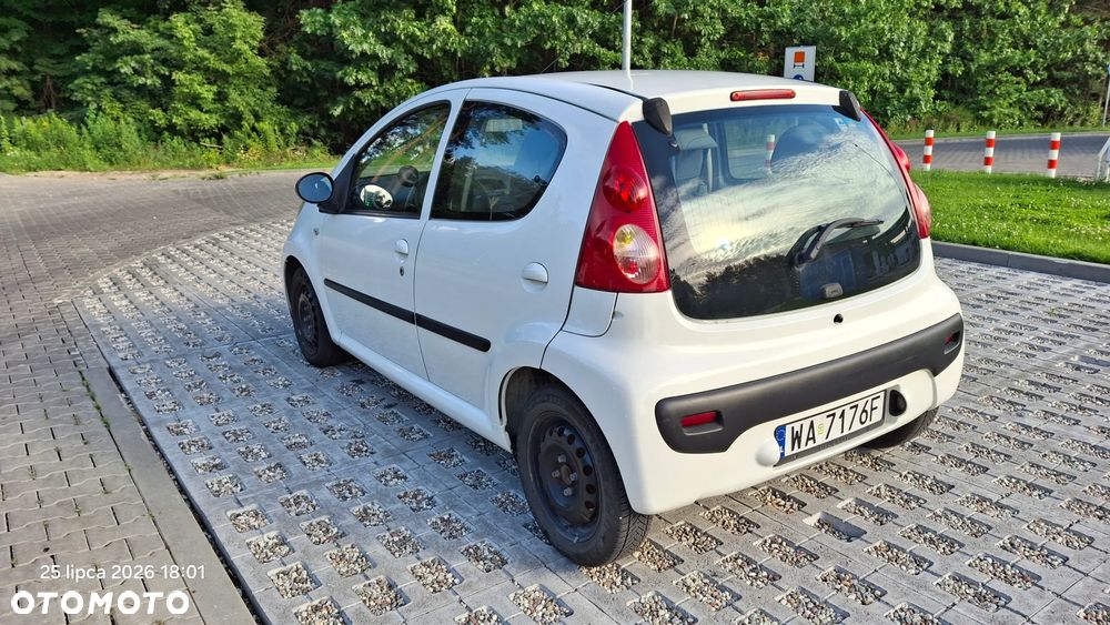 Peugeot 107 1.0 Trendy - 5
