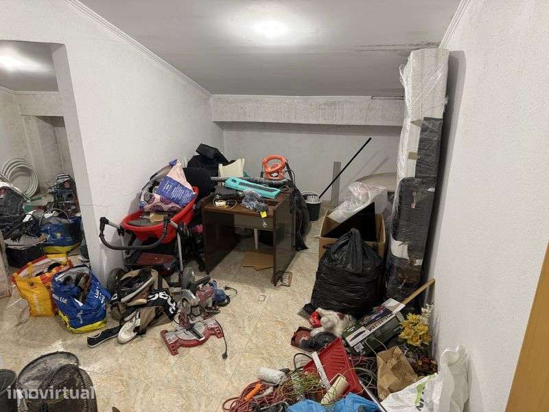 Arrecadação para arrendamento – Monte da Caparica | 75€/mês - Grande imagem: 3/3