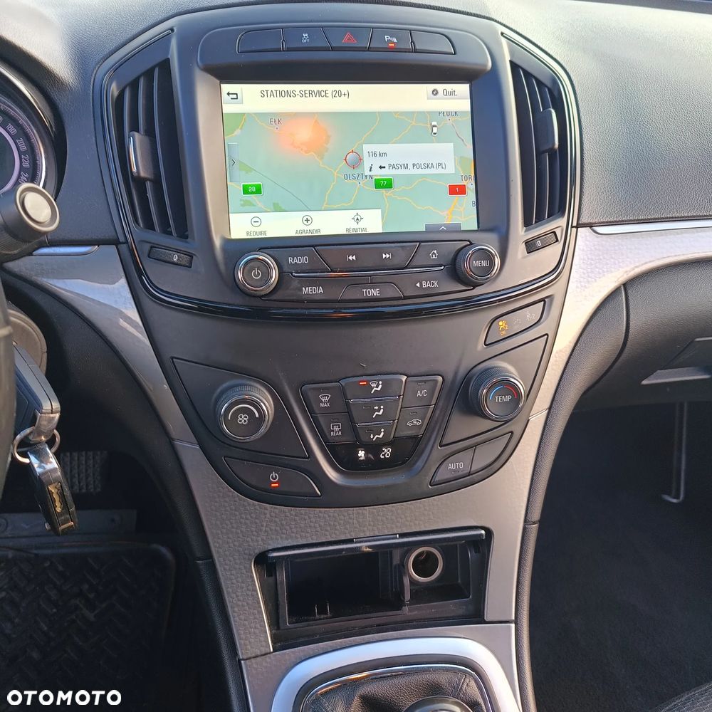 Opel Insignia - 24
