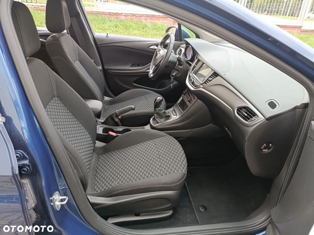 Opel Astra 1.5 D Start/Stop Sports Tourer - 18