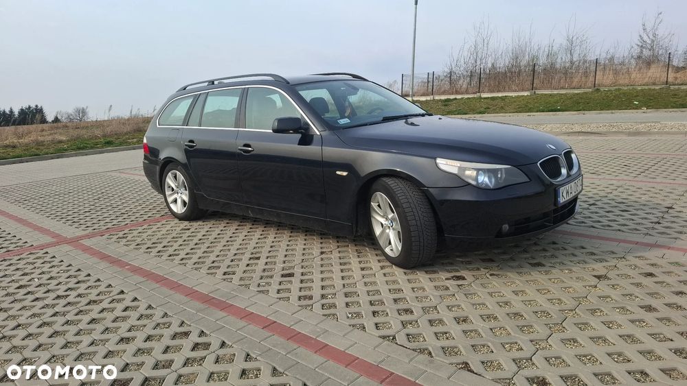 BMW Seria 5 525d - 10