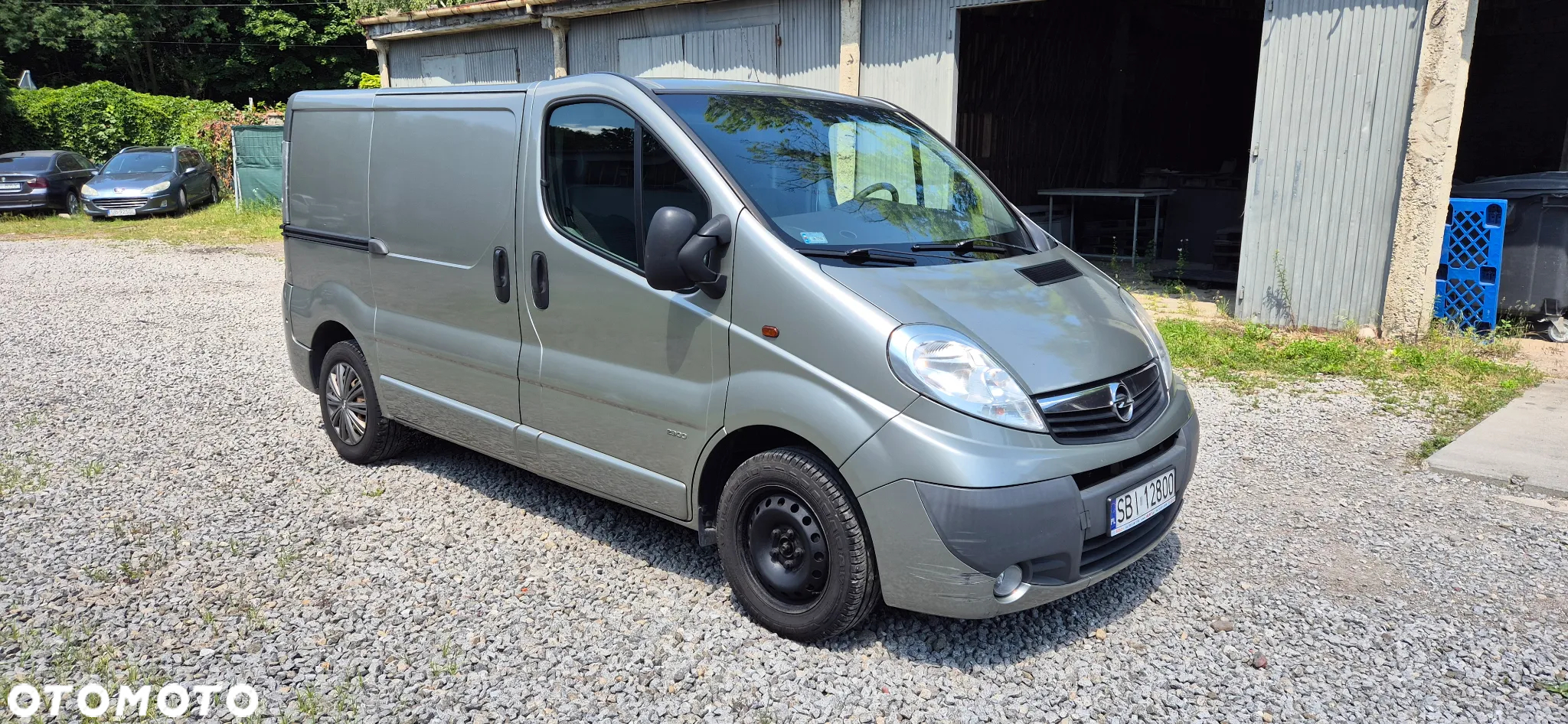 Opel Vivaro - 2