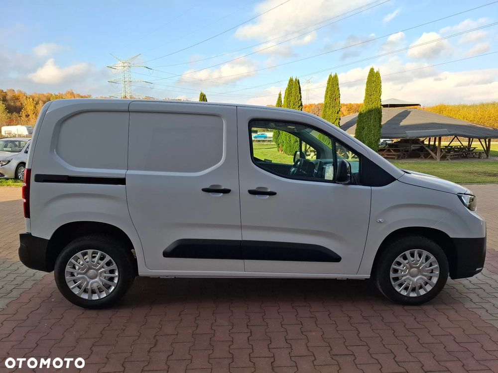 Toyota Proace City - 7