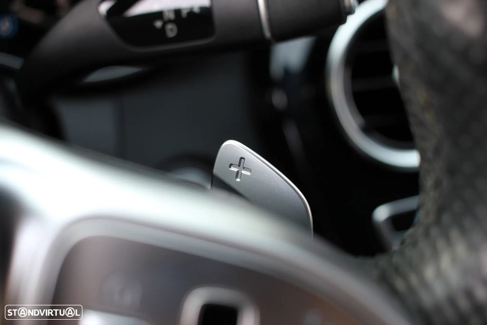 Mercedes-Benz C 220 d AMG Line - 22