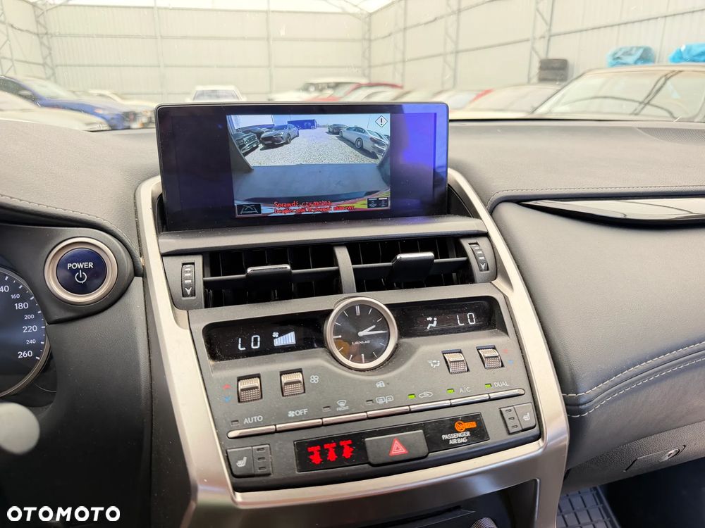 Lexus NX 300h Elegance AWD - 9