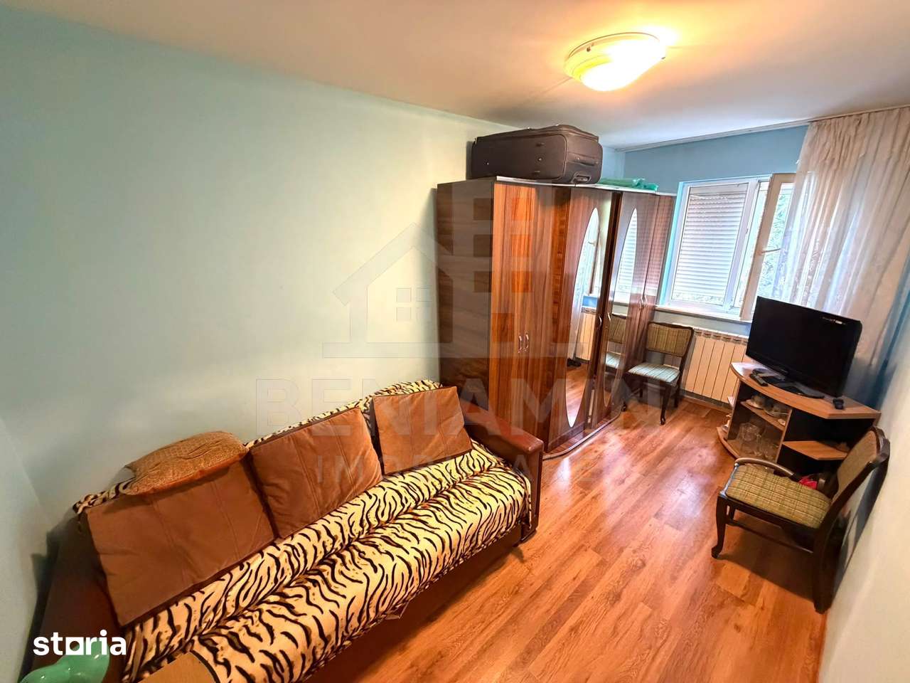 Apartament cu 3 camere - Craiovita Noua - etaj intermediar - Imagine principală: 5/7
