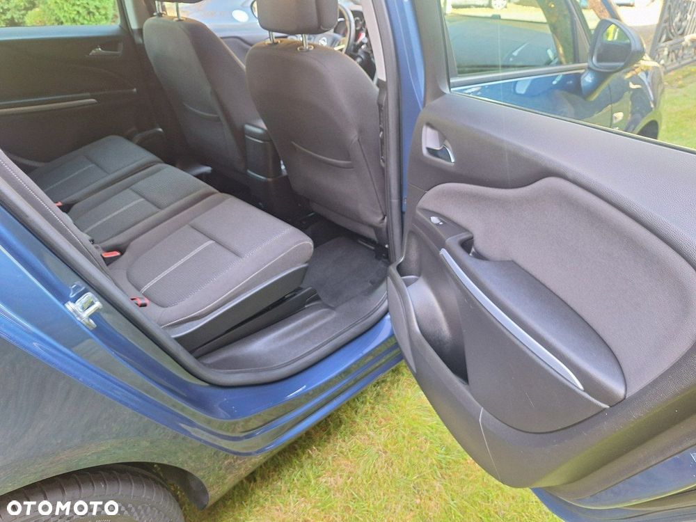 Opel Zafira - 22