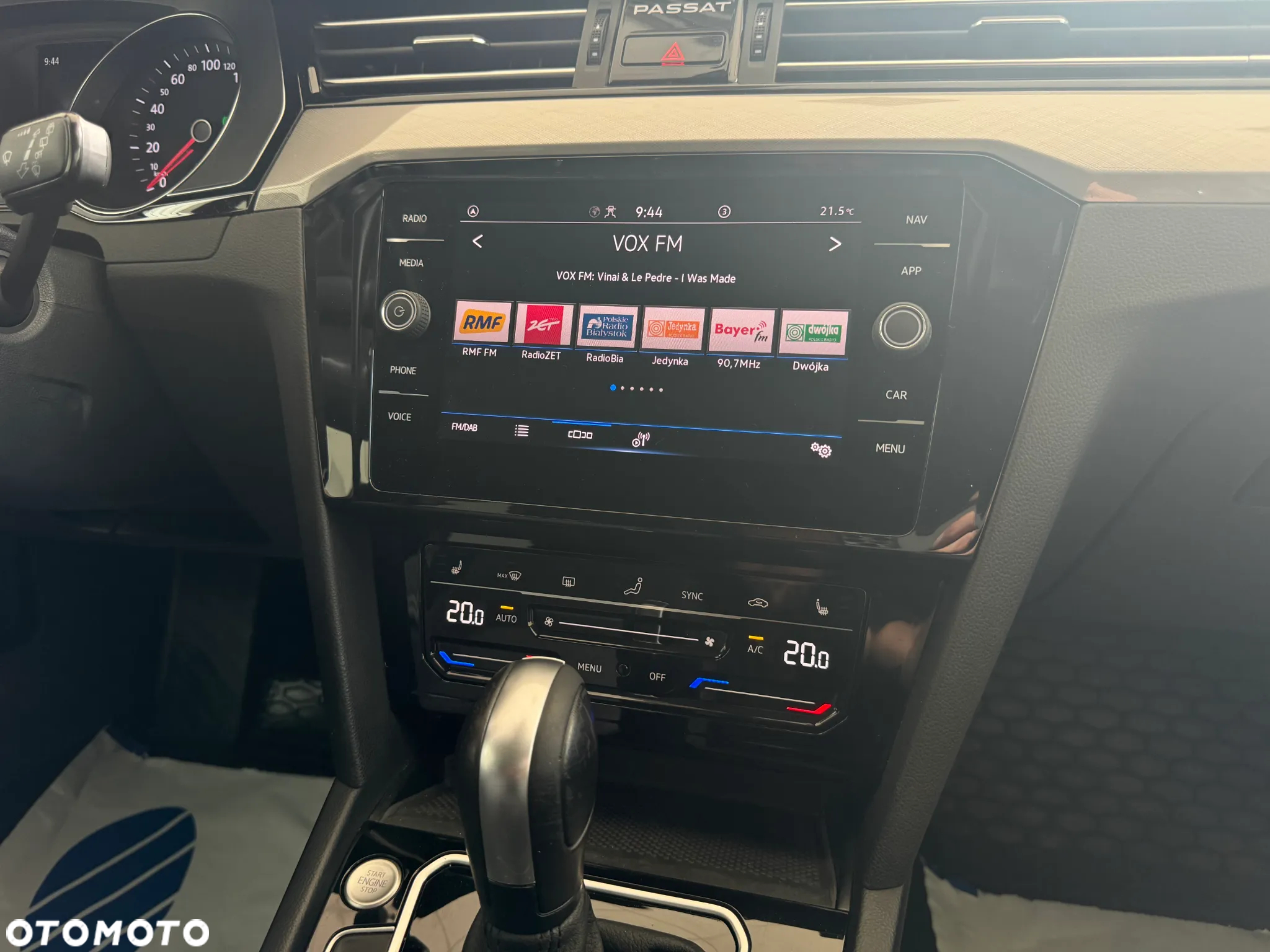 Volkswagen Passat 2.0 TSI Business DSG - 25