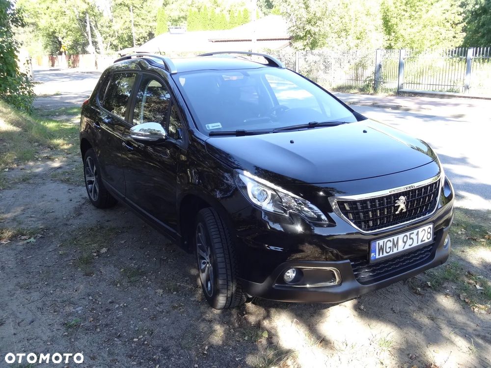 Peugeot 2008 1.2 Pure Tech Style S&S - 2