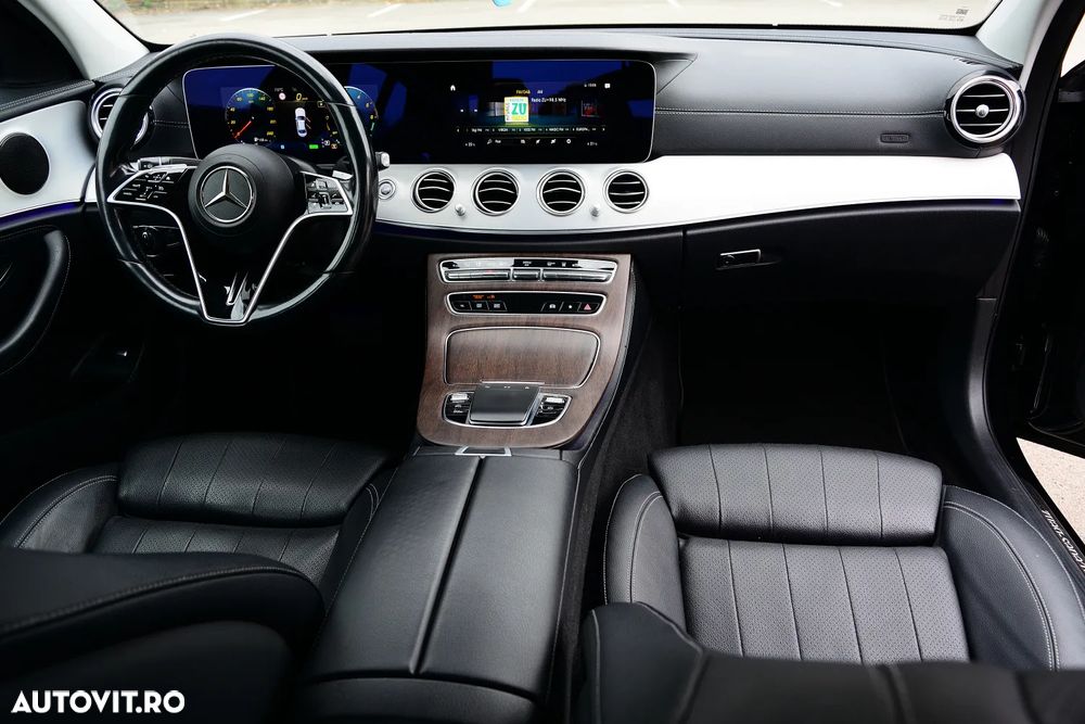 Mercedes-Benz E 300 de 9G-TRONIC - 4