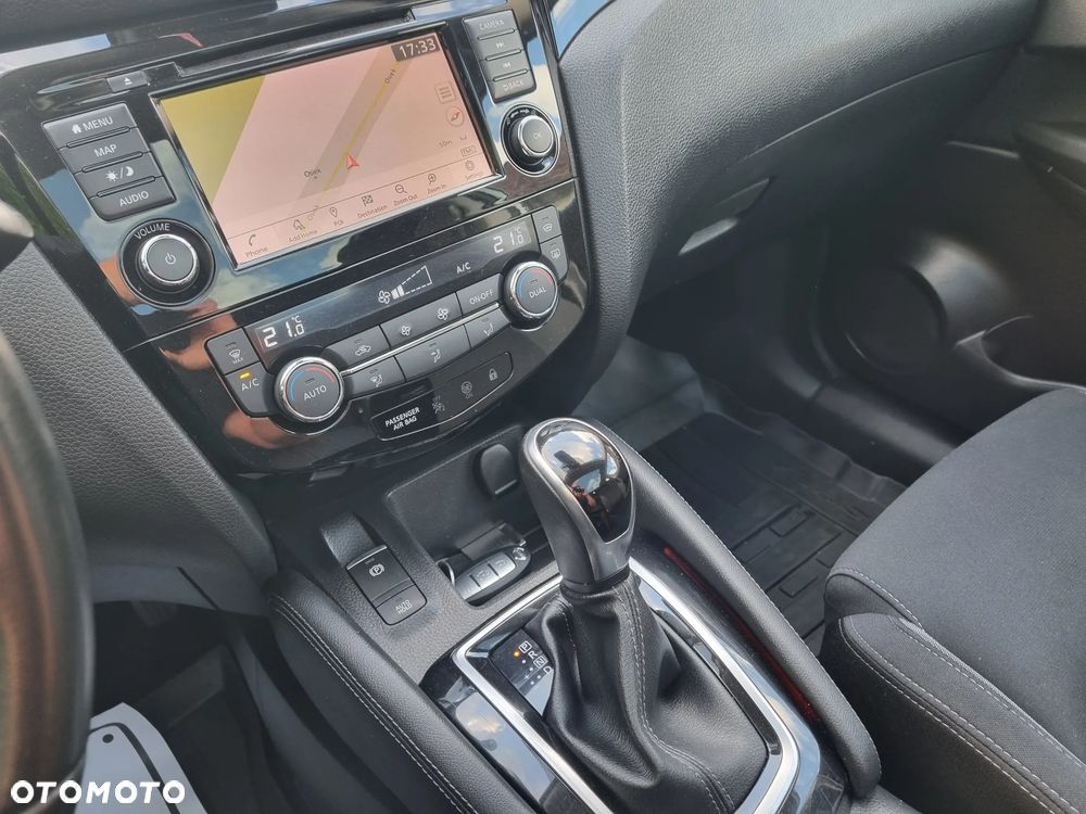 Nissan Qashqai 1.3 DIG-T Tekna DCT - 18