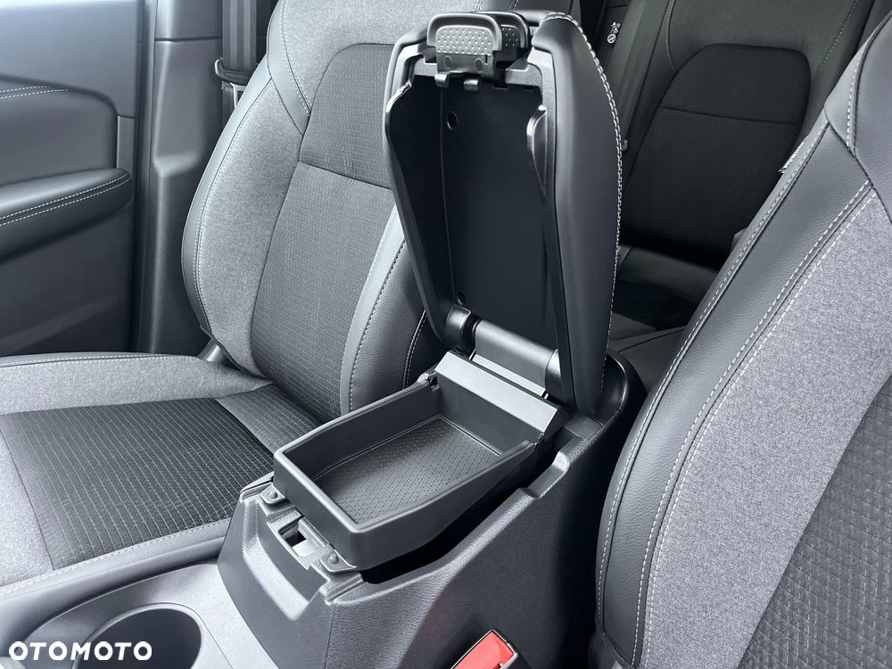 Nissan Qashqai 1.3 DIG-T mHEV N-Connecta Xtronic - 30