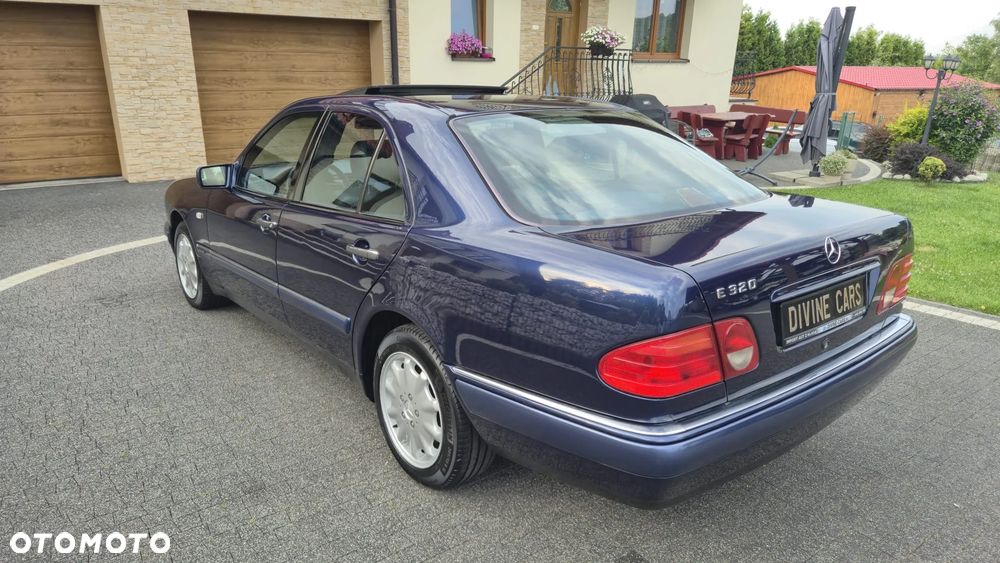 Mercedes-Benz Klasa E 320 Elegance - 6