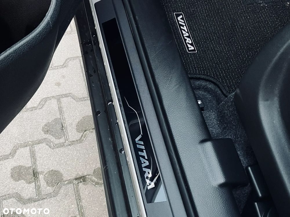 Suzuki Vitara 1.4 Boosterjet mHEV Premium Plus 2WD - 9