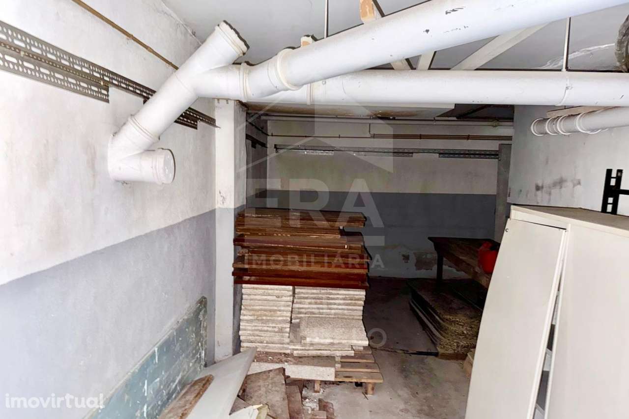 Garagem, Vila Nova de Gaia, Canidelo - Grande imagem: 4/4