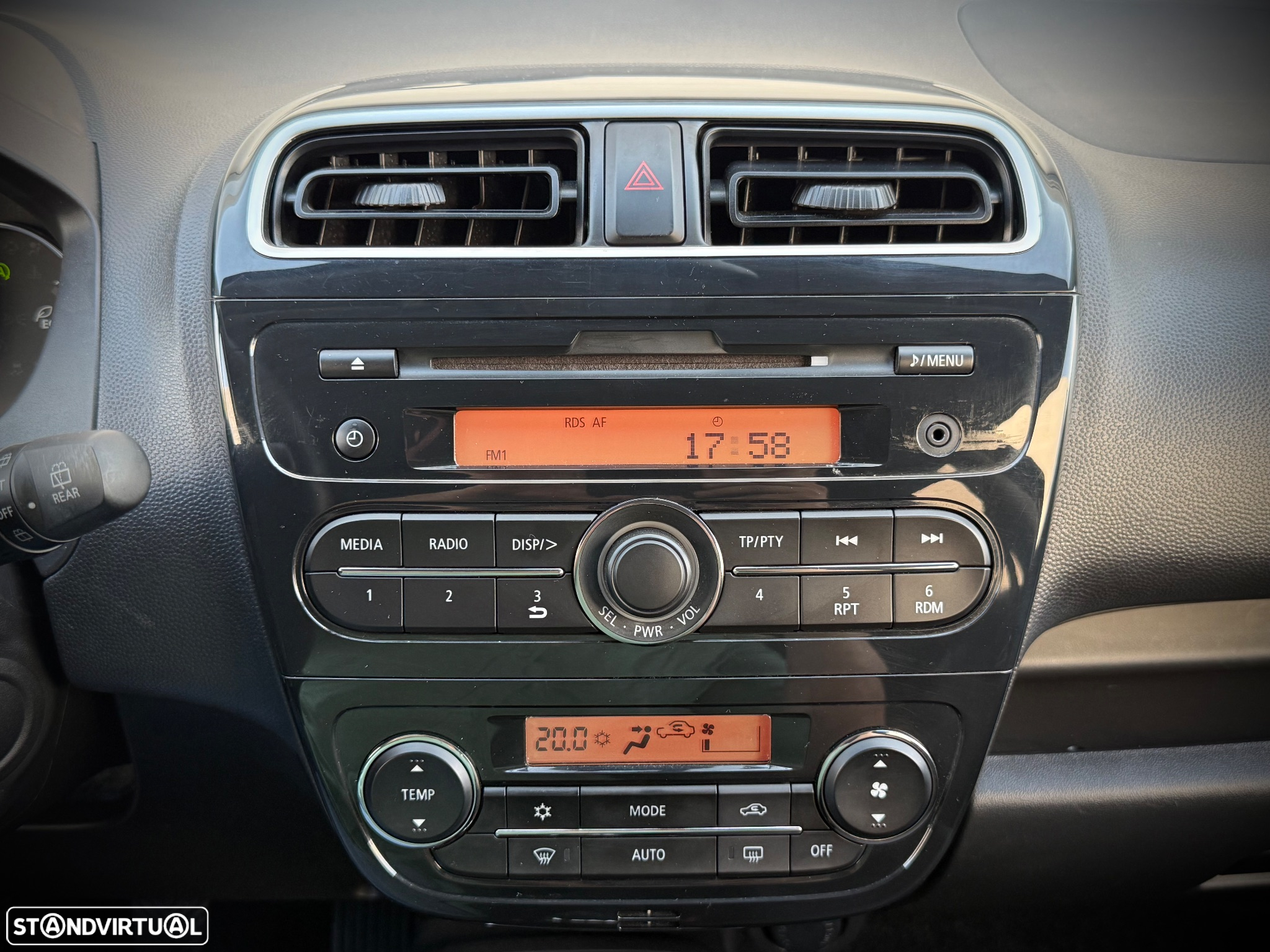 Mitsubishi Space Star 1.2 Intense Connect Edition - 20
