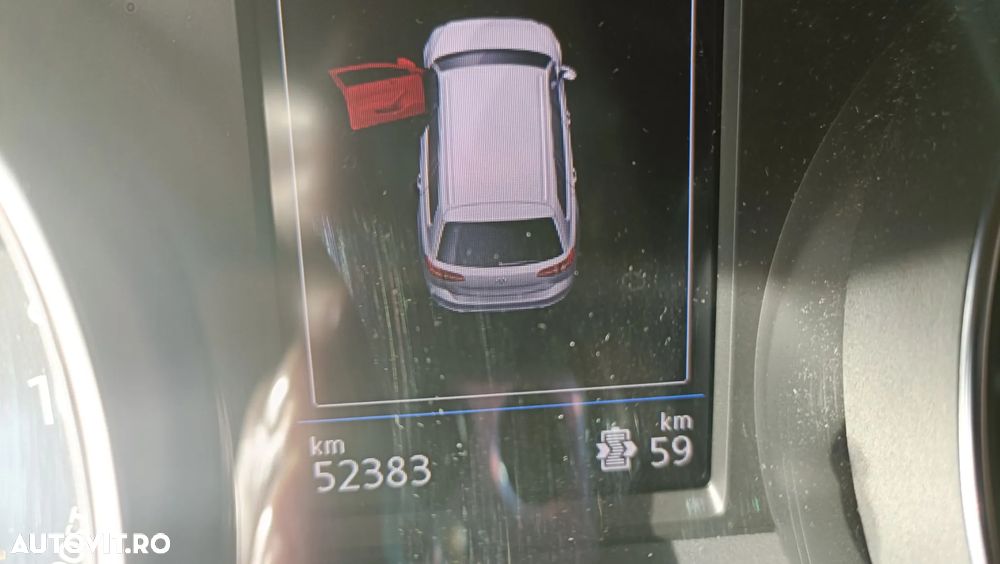 Volkswagen Passat - 13