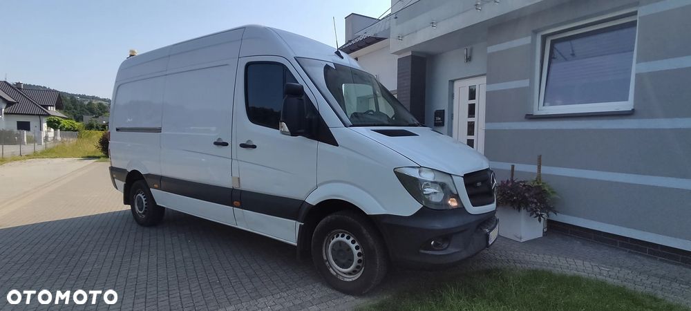 Mercedes-Benz Sprinter L2H2 - 4