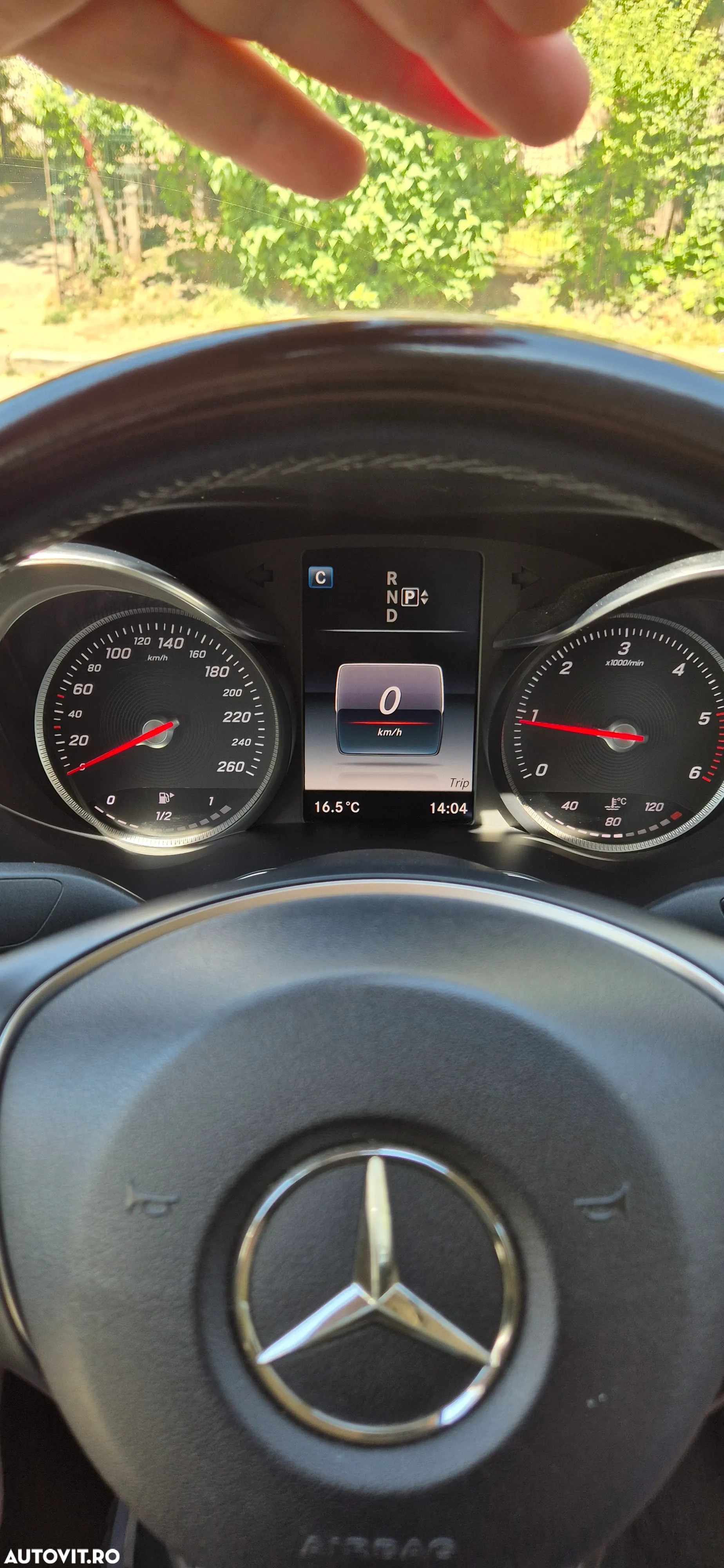 Mercedes-Benz C - 8