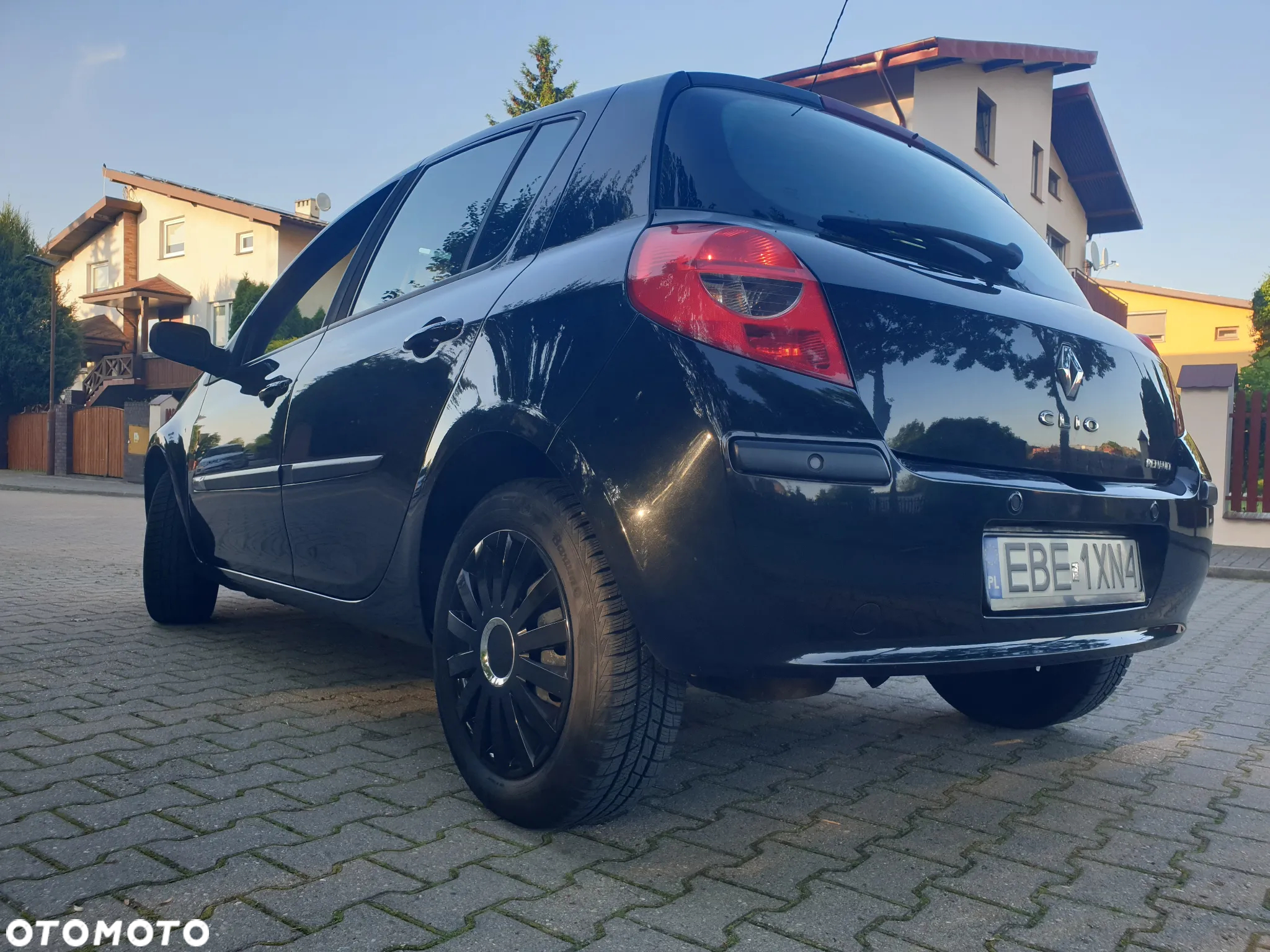 Renault Clio - 6