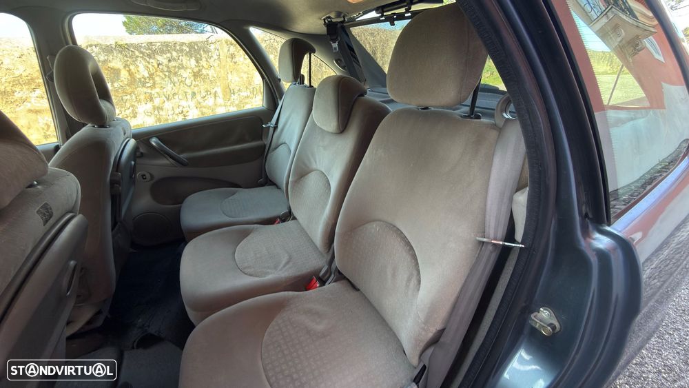 Citroën Xsara Picasso 1.6 HDi Premier Dynamique - 16