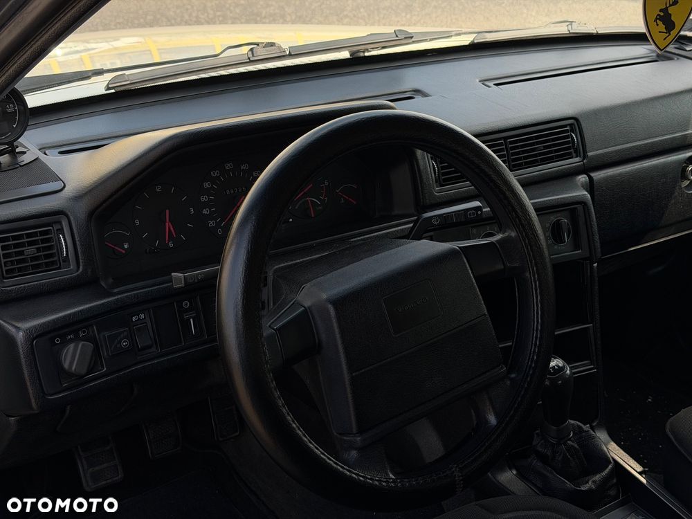 Volvo 945 - 6