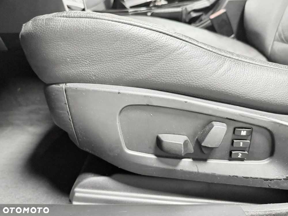 BMW Seria 5 520i - 21