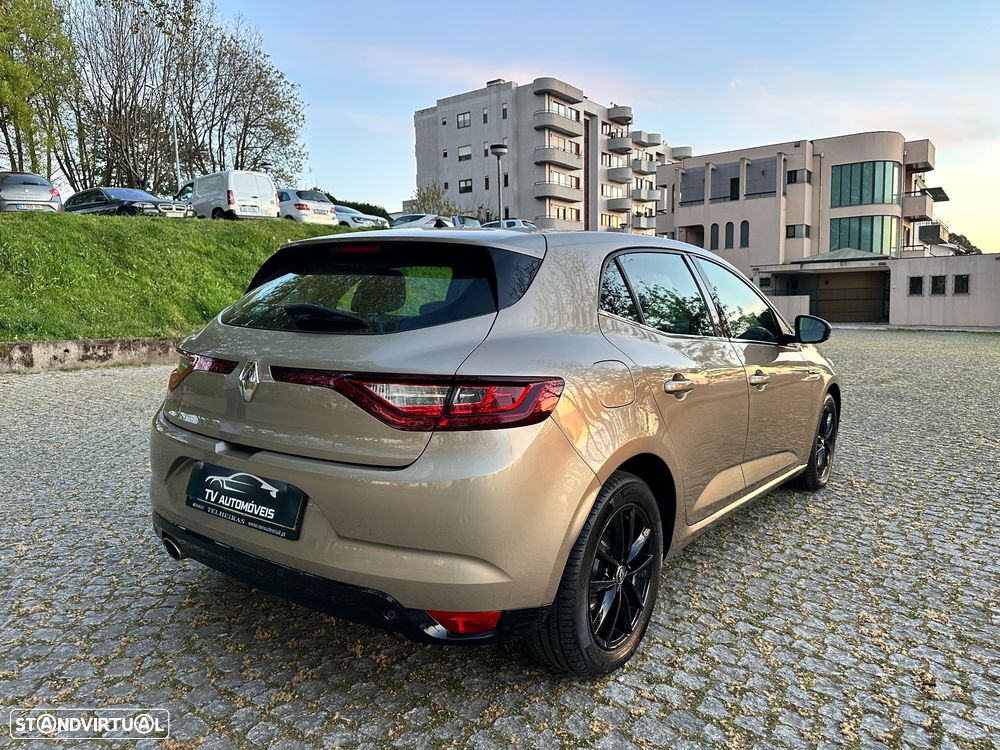 Renault Mégane 1.5 dCi Intens - 7