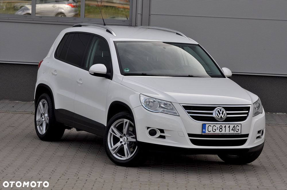 Volkswagen Tiguan 2.0 TDI DPF BlueMotion Technology Sport & Style - 23