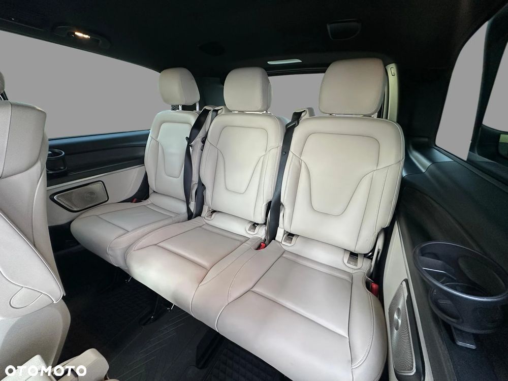 Mercedes-Benz Klasa V 300 d 4-Matic 9G-Tronic Exclusive (d³ugi) - 11